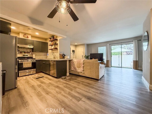 Building Photo - 25755 Via Lomas