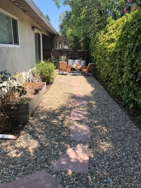 Building Photo - 67 Kuhl Ct