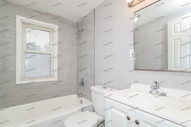 Building Photo - 228 Williams Blvd