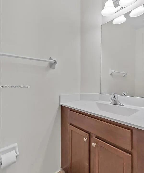 Building Photo - 10620 NW 88th St
