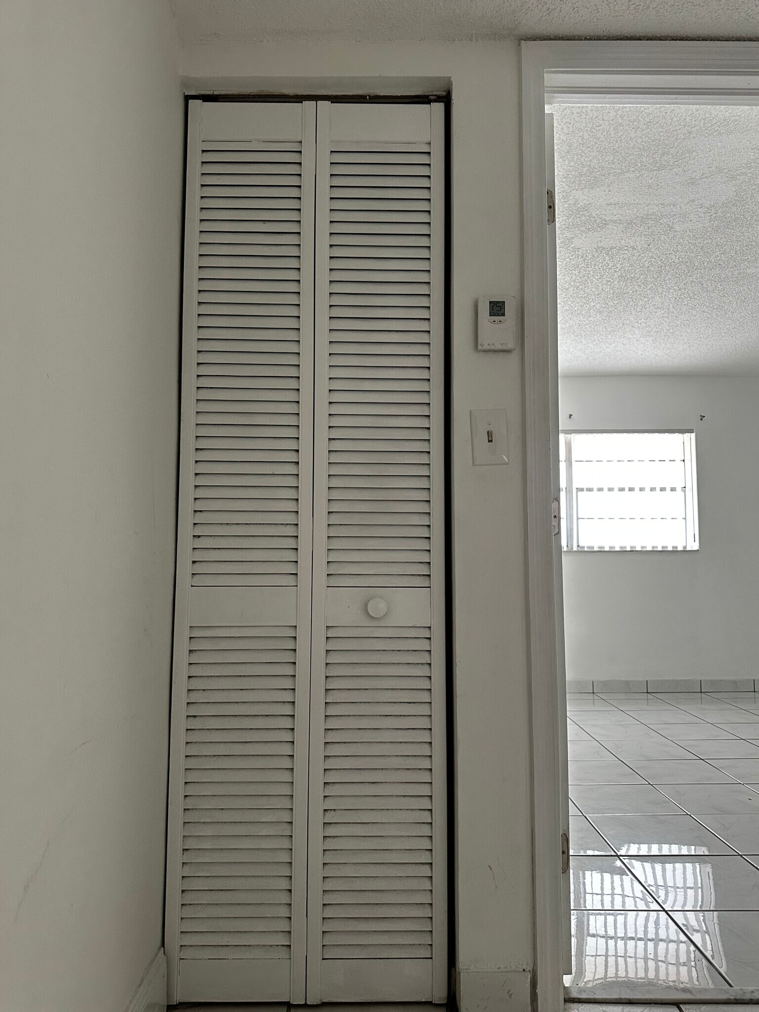 Building Photo - 250 NW 107th Ave