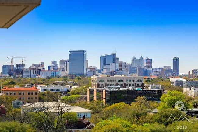 Building Photo - 3614 Montrose Blvd