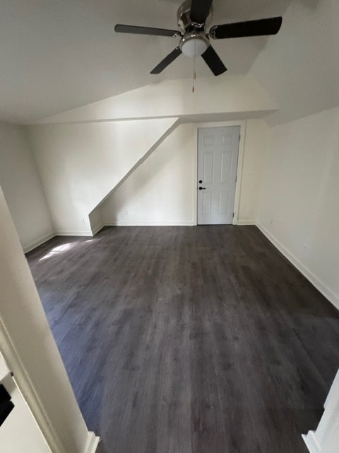 Building Photo - 33 E Walnut Ave