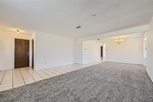 Building Photo - 2200 Sequoia Ln