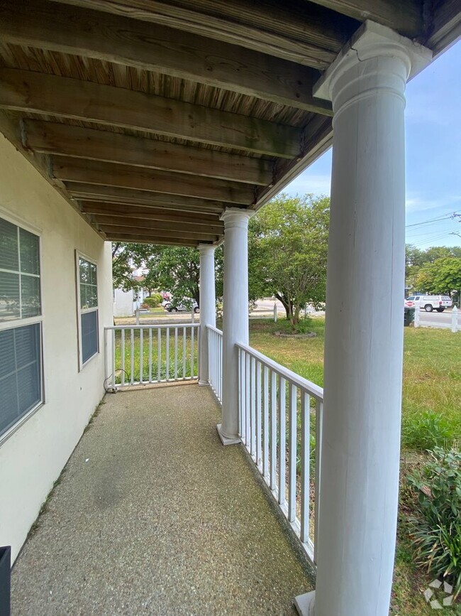 Building Photo - OceanView,E.2037