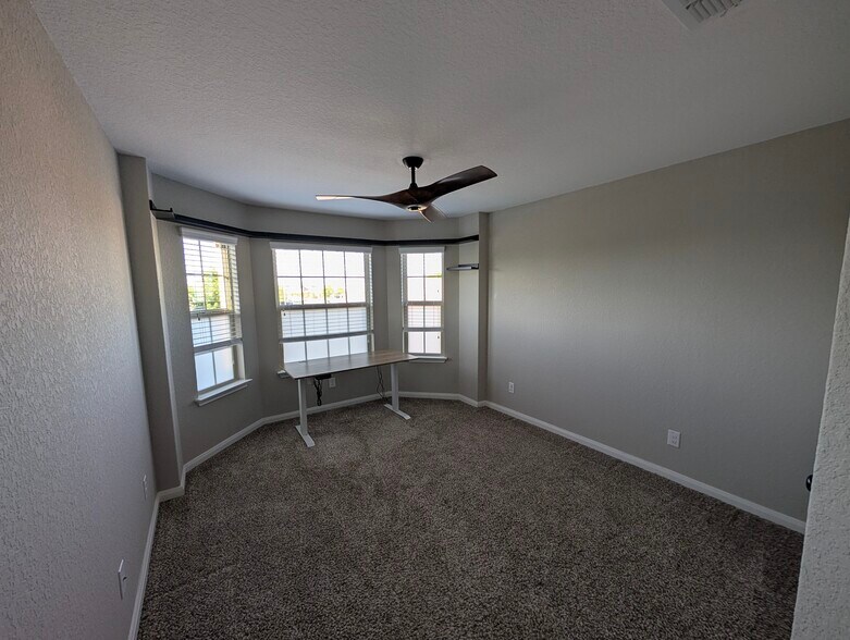 Building Photo - 13302 Frio Parke