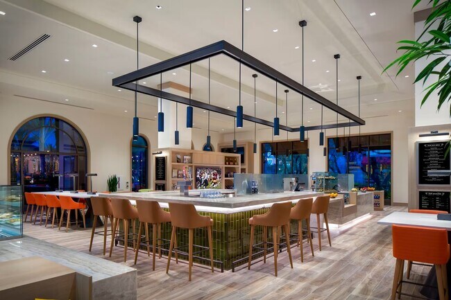 Building Photo - 7154 Miramonte