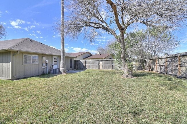 Building Photo - 5310 Gateridge Dr