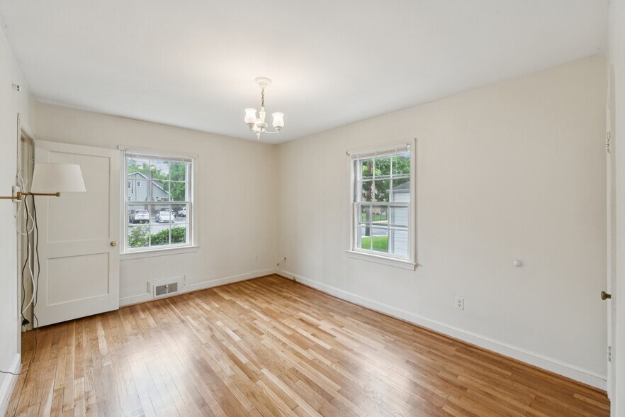 Building Photo - 4603 Knox Rd