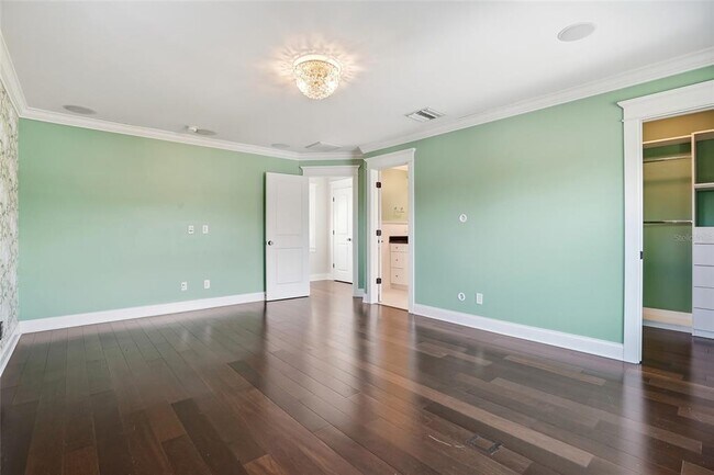 Building Photo - 1505 S Georgia Ave