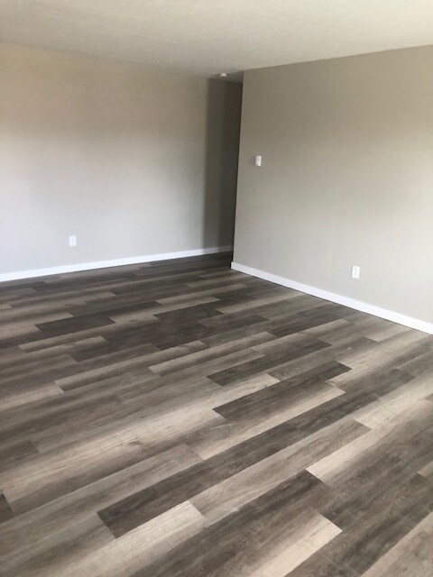 Building Photo - 304 Brookland Dr