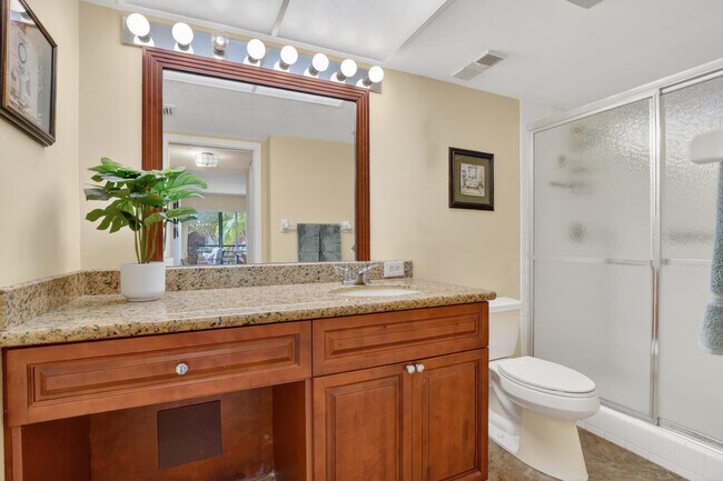 Building Photo - 23345 Carolwood Ln