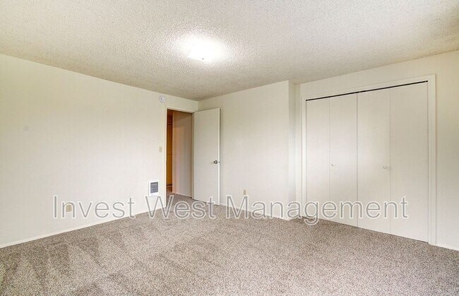 Building Photo - 3802 M St