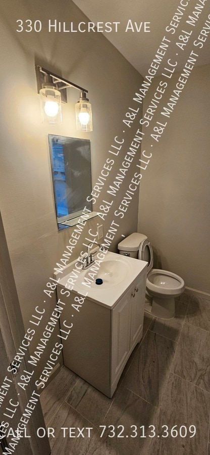 Building Photo - 330 Hillcrest Ave