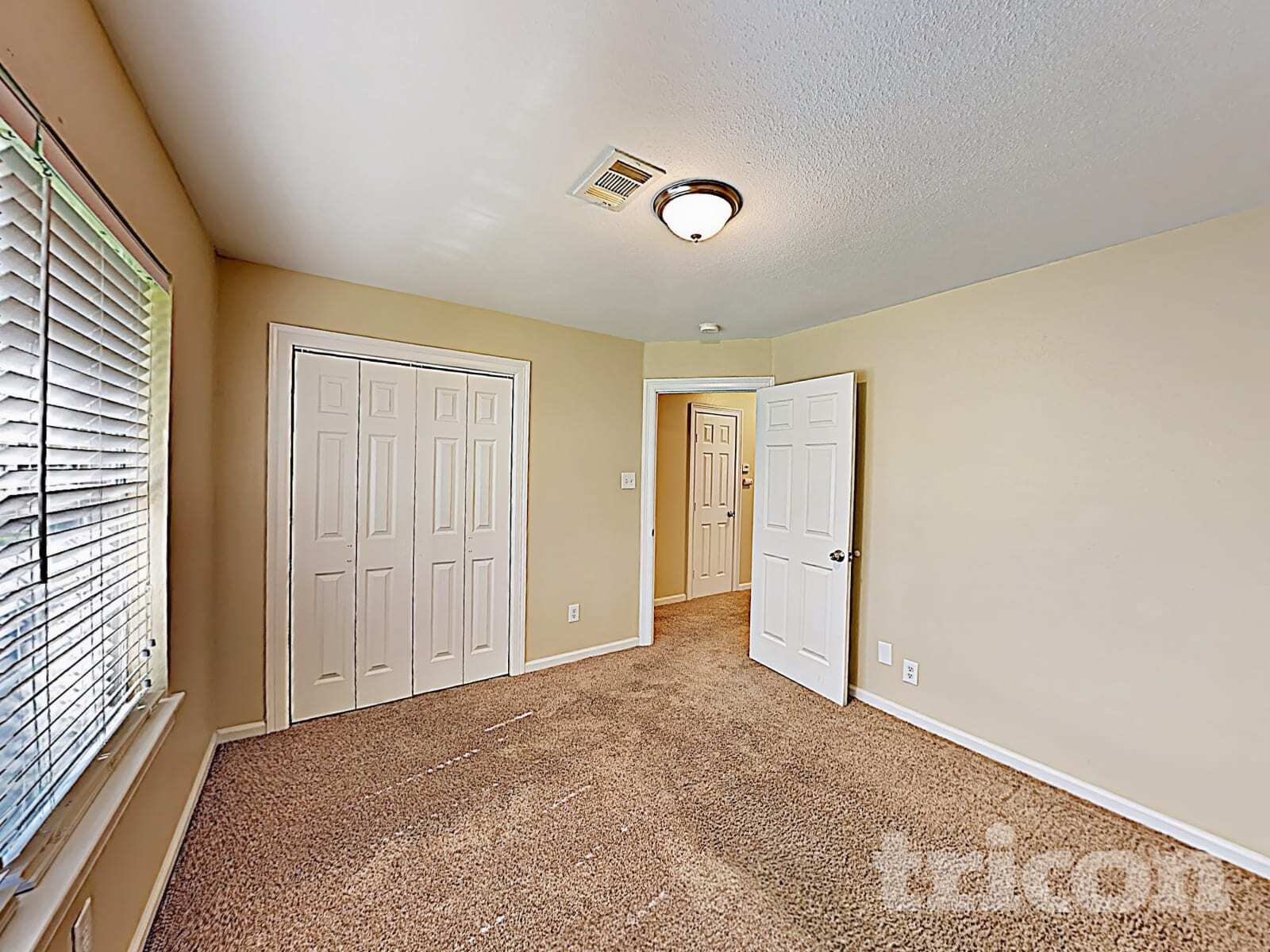 Building Photo - 12926 Abalone Way