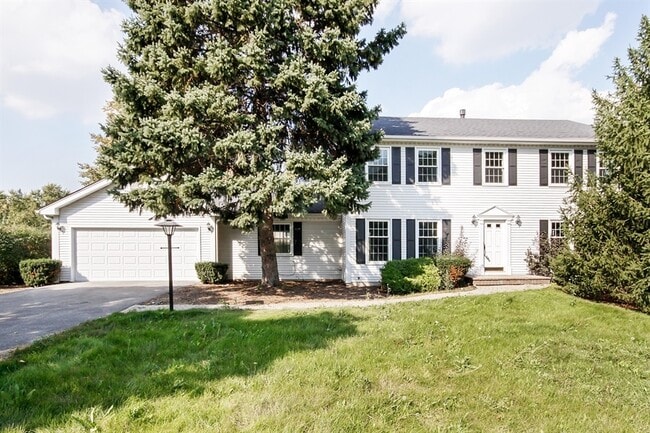 Primary Photo - 18 Oak Brook Rd