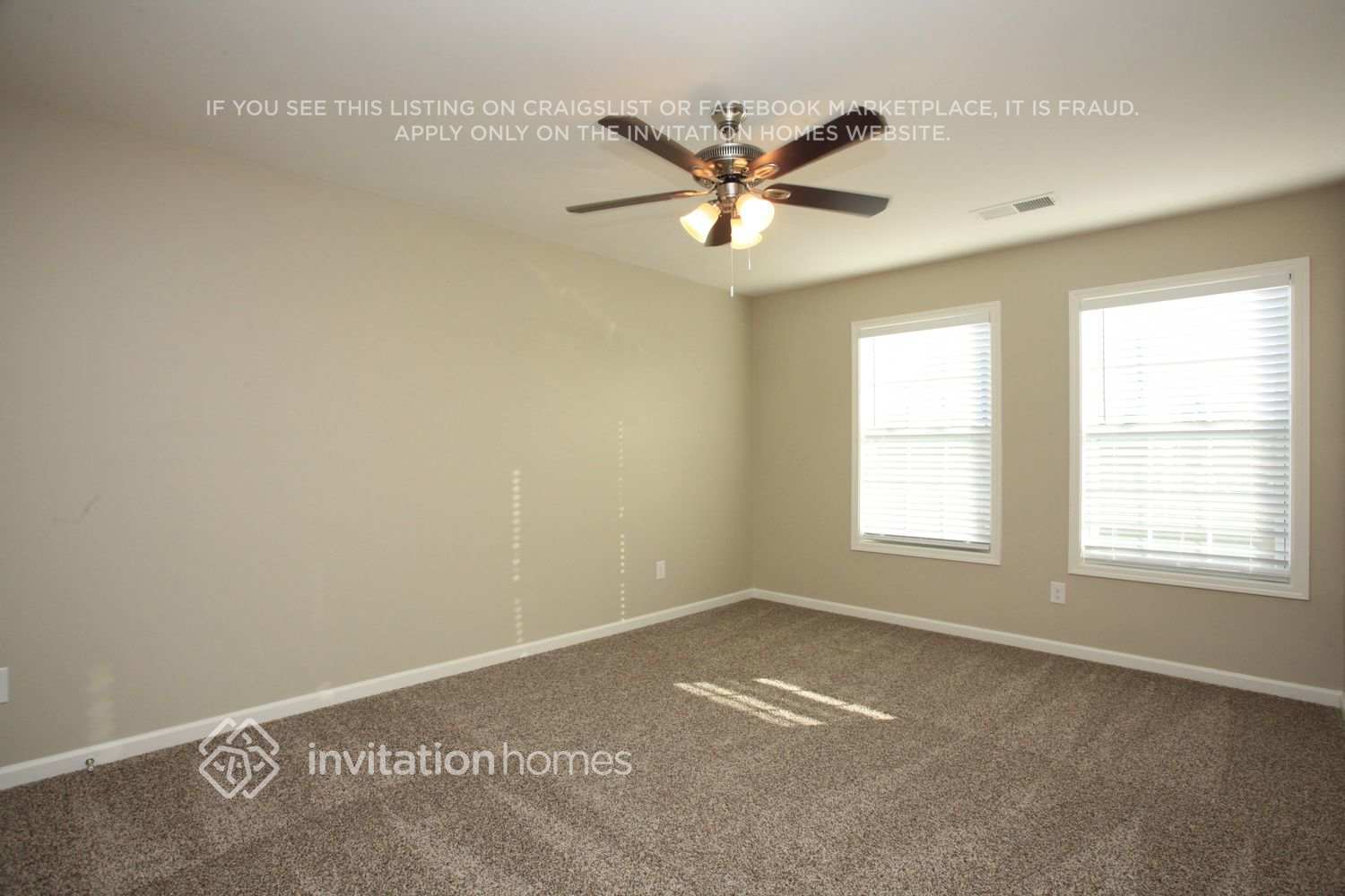 Building Photo - 7836 Sawgrass Ln