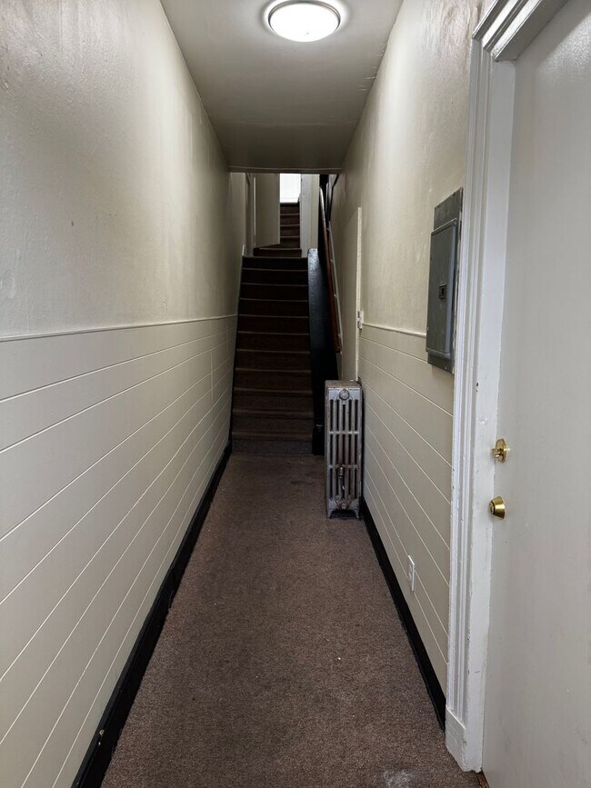 Building Photo - 41 N 10th St