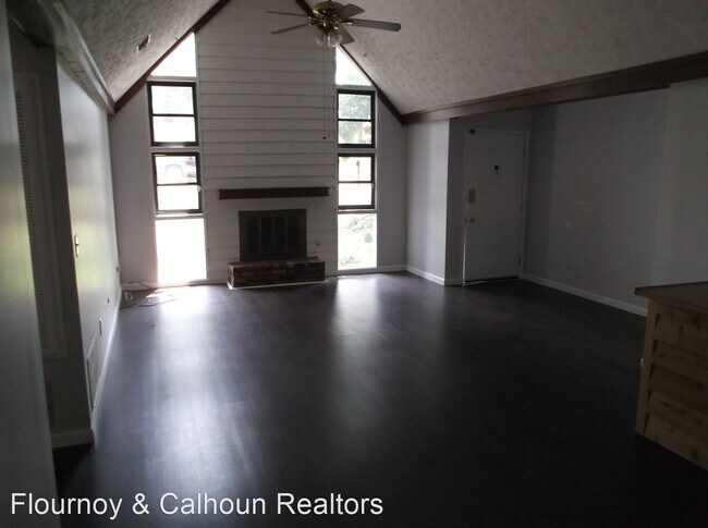 Building Photo - 3 br, 2 bath House - 5627 Rockhurst Drive