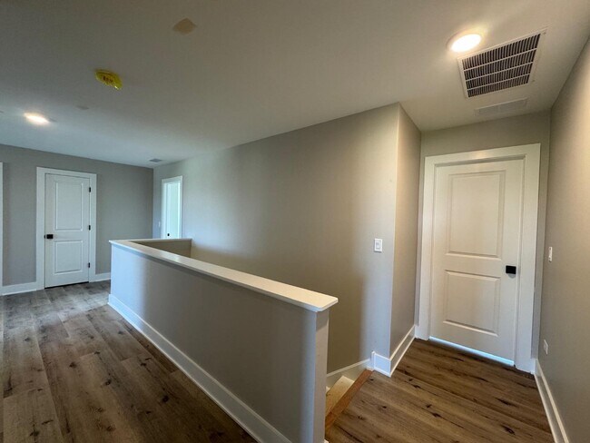 Building Photo - 12412 Limerick Ln