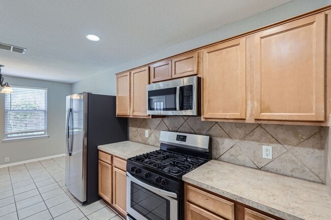Building Photo - Large one story home on a corner lot locat...