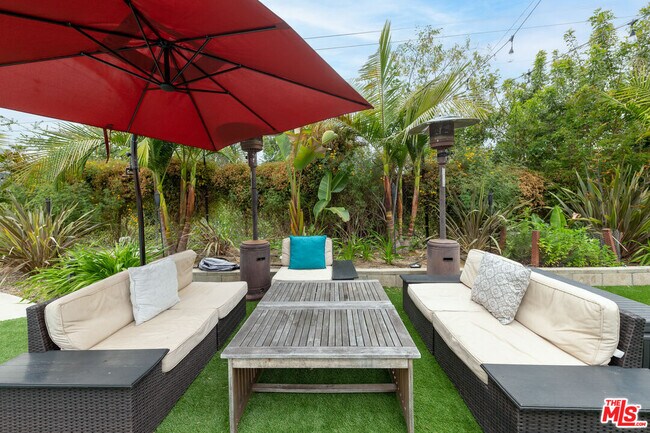 Building Photo - 4629 Cerro Verde Pl