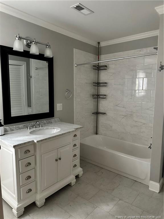 Building Photo - 238 Pinecrest Dr