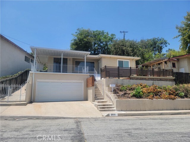 Building Photo - 2511 Florentina Ave