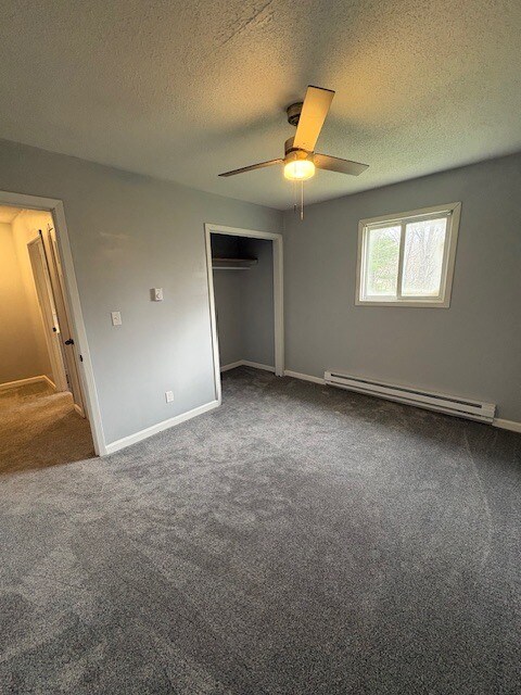 Building Photo - 151 Valley Heights