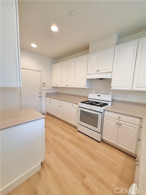 Building Photo - 7161 East Ave