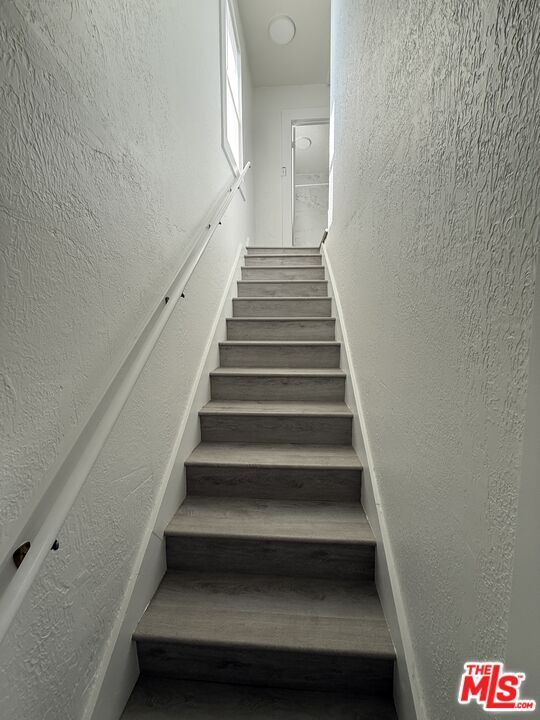 Building Photo - 1458 W 36th St