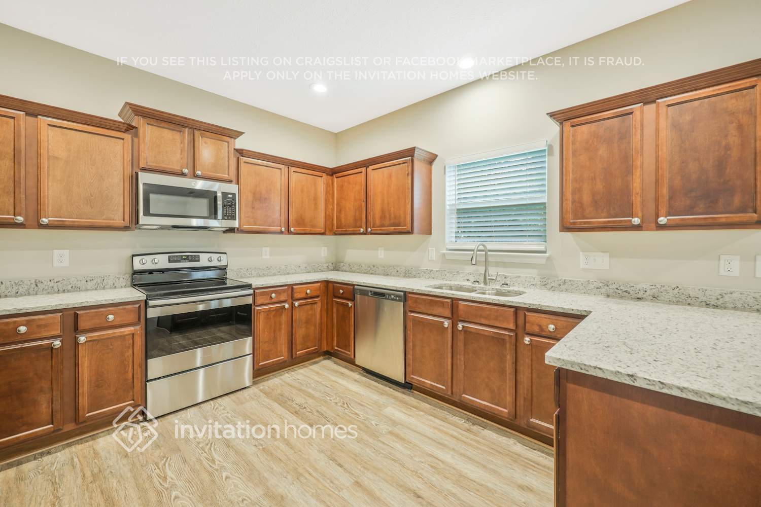 Building Photo - 333 Sarava Ln