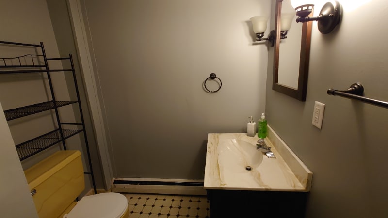 Building Photo - 18 S Forklanding Rd