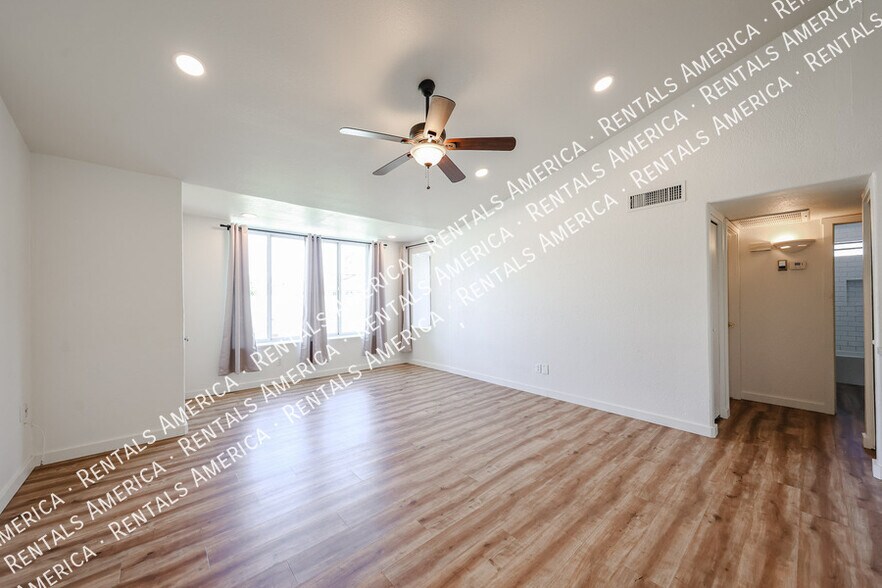 Building Photo - 17848 N 30th Pl