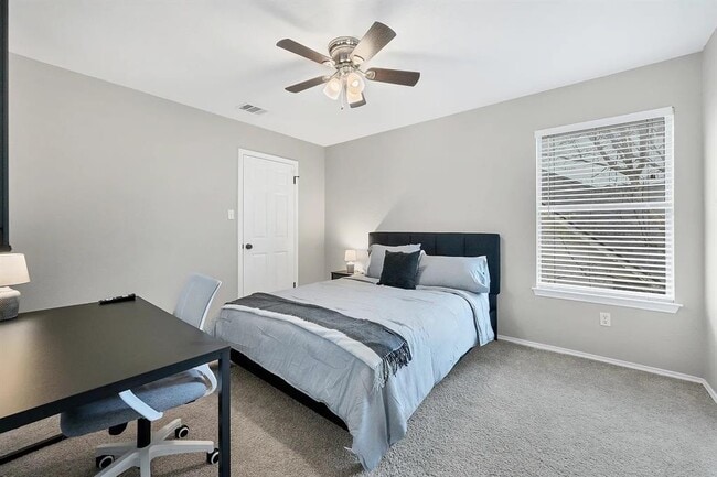 Building Photo - 11306 Avering Ln