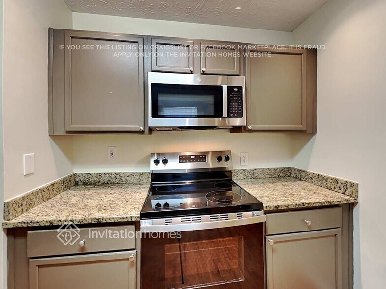 Building Photo - 408 Underwood Ct