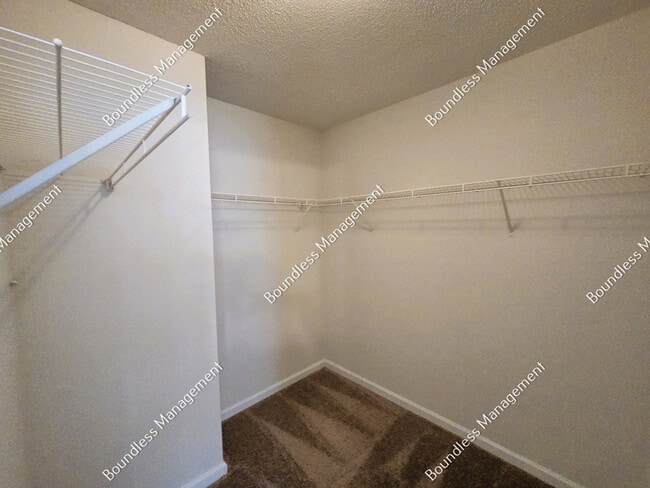 Building Photo - 6105 Capitol Knoll