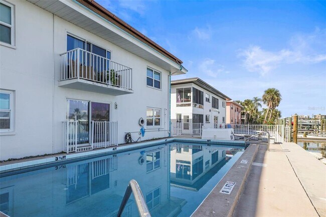 Building Photo - 11655 3rd St E