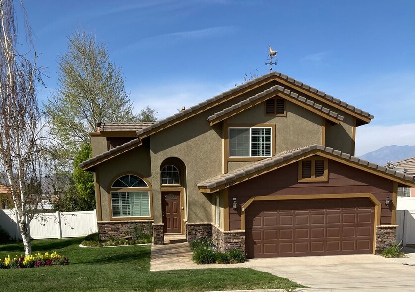 Building Photo - 31264 Contour Ave