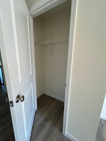 Building Photo - 452 Sweetgrass Dr