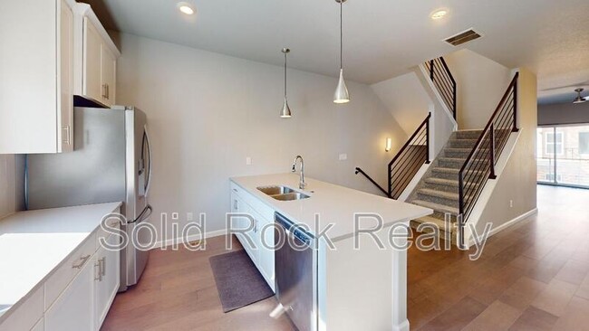 Building Photo - 1758 Creek Edge Vw