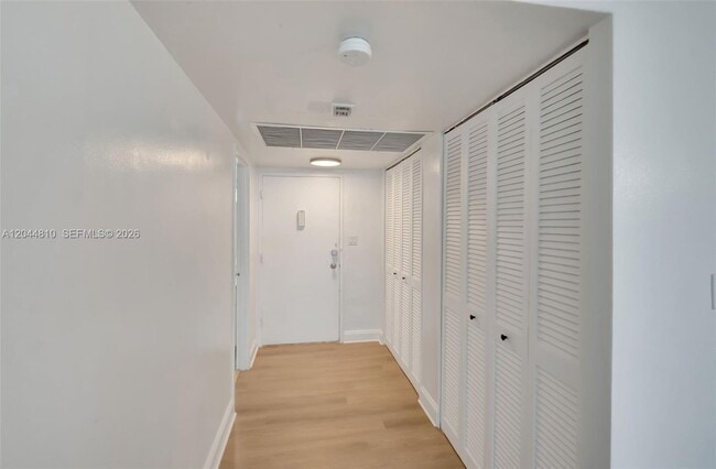 Building Photo - 5401 Collins Ave