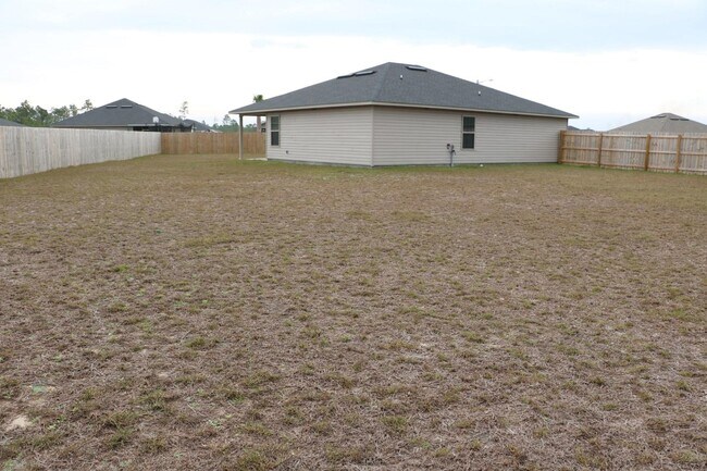 Building Photo - 6393 Redberry Dr