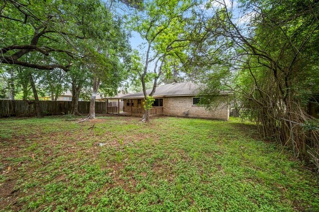 Building Photo - 3210 Willie Way