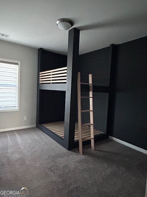 Building Photo - 1650 Albion Dr