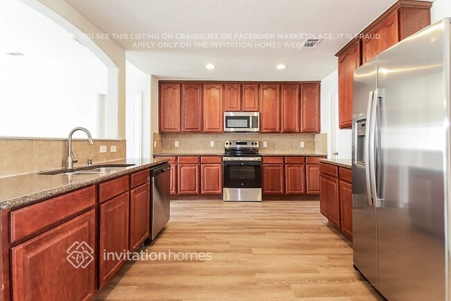 Building Photo - 4517 Dogwood Dr