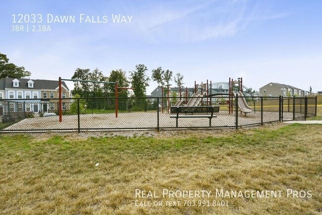 Building Photo - 12033 Dawn Falls Way