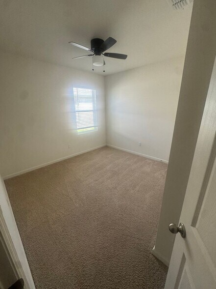 Building Photo - 3222 Trinity Cir