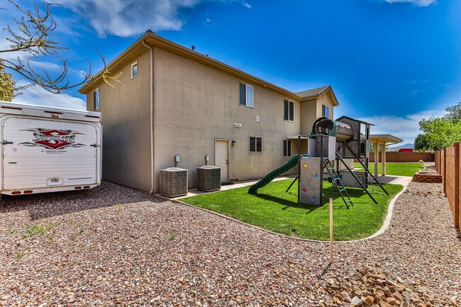 Building Photo - "Spacious 4-Bedroom Retreat with 3,584 Sq ...