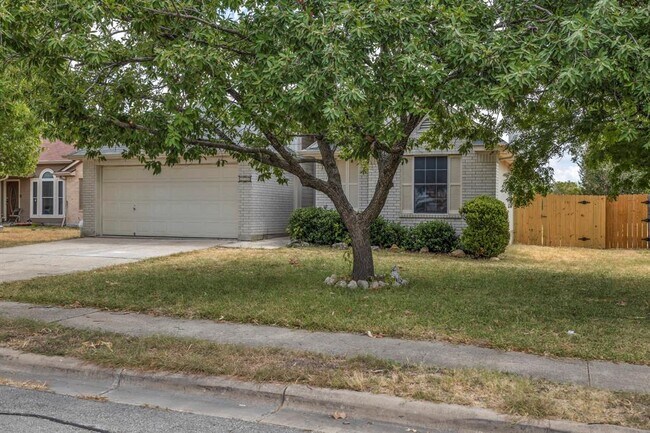 Building Photo - 216 Meadowside Dr